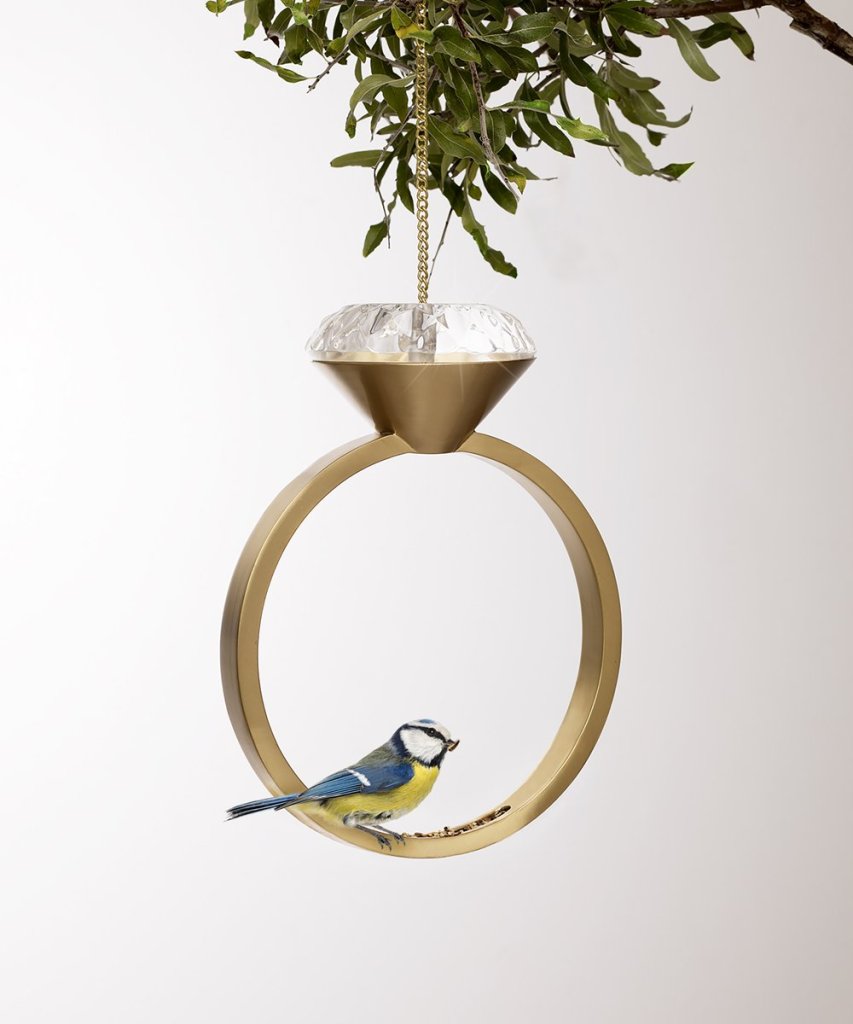 DIAMOND BIRD FEEDER